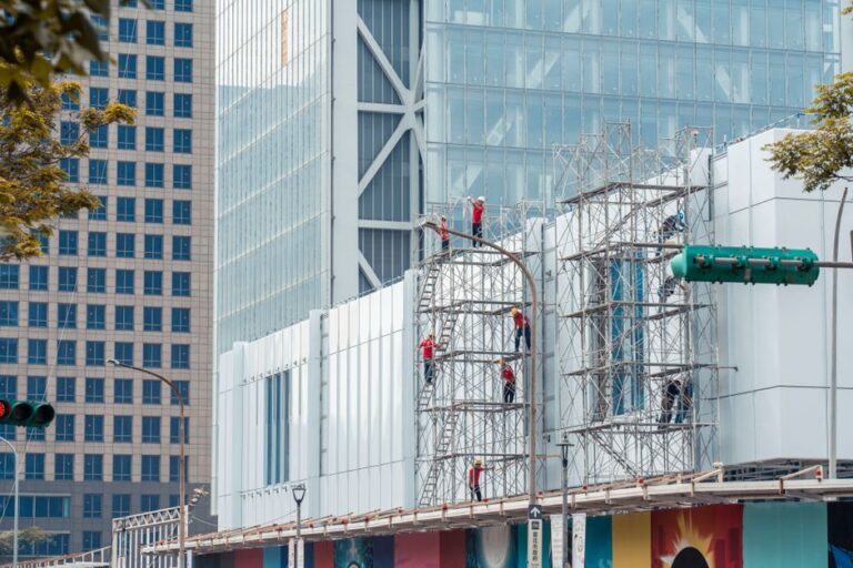 Real-Time Construction Job Costing: 5 Vital Reasons for Success