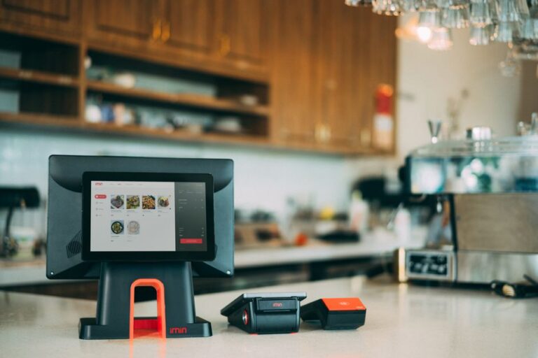 7 Powerful Reasons Modern Retail POS Systems Excel