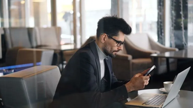 7 Powerful Benefits of Self-Service Customer Portals
