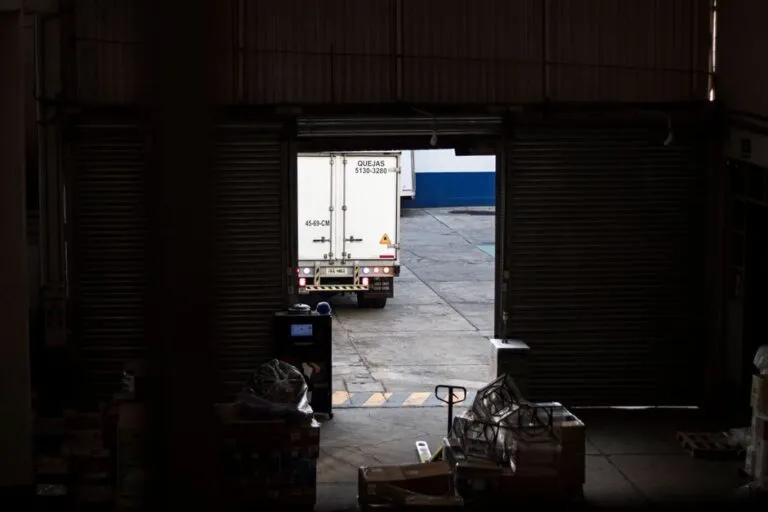 7 Ways Warehouse Management Systems Boost Cross-Docking