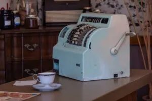 Automated Cash Drawer Float: 7 Ways to Instantly Speed Up Retail Openings