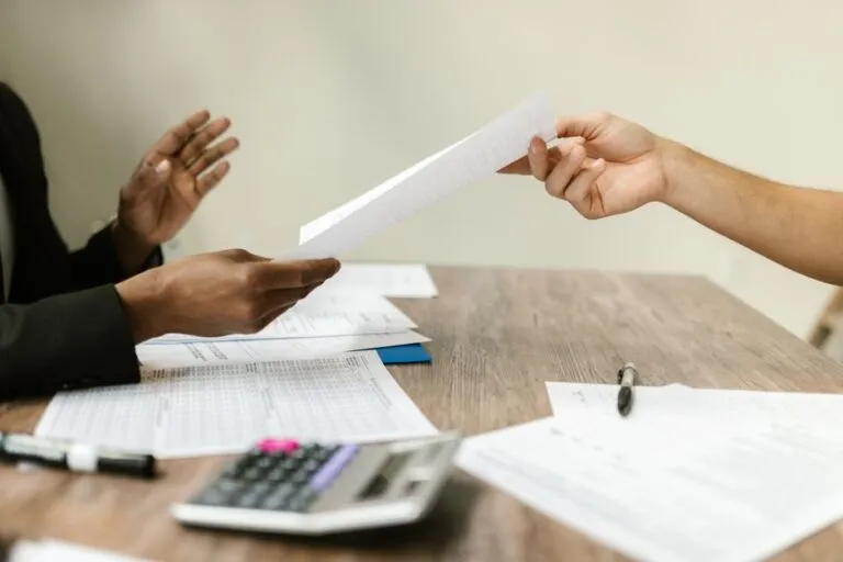 5 Ways Automated Contract Renewal Alerts Boost SaaS Revenue