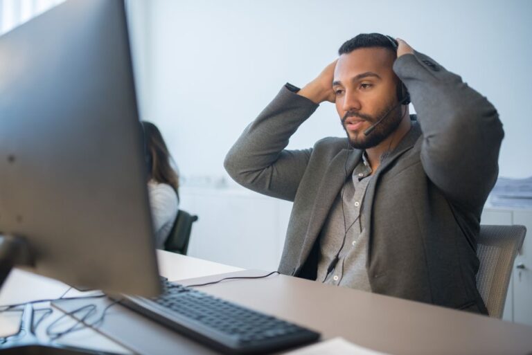 Integrated Helpdesk Ticketing Reduces 10X Support Burnout
