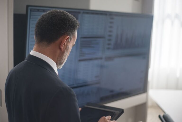 7 Centralized Vendor Risk Benefits for 2026 Success