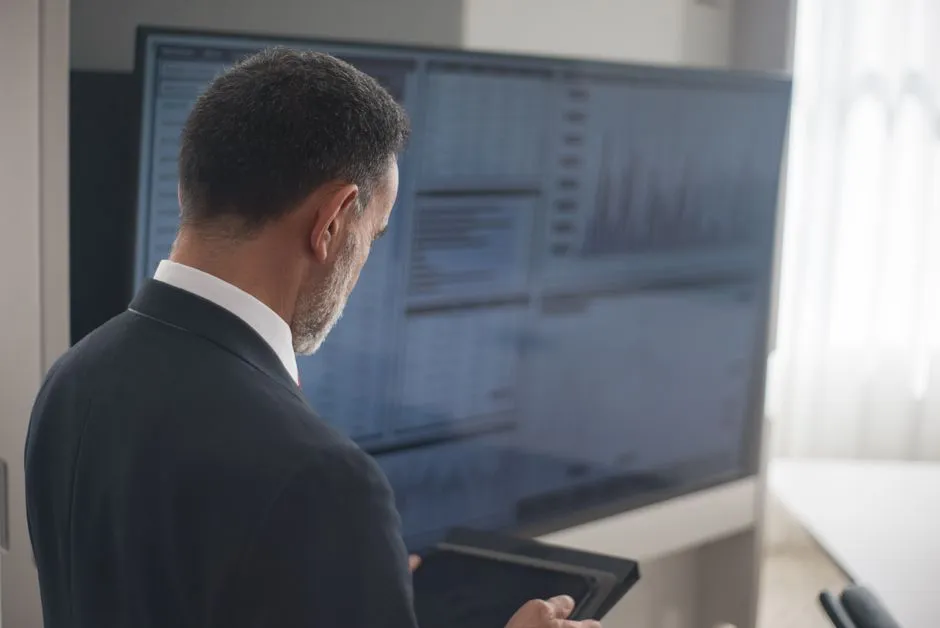 centralized vendor risk benefits