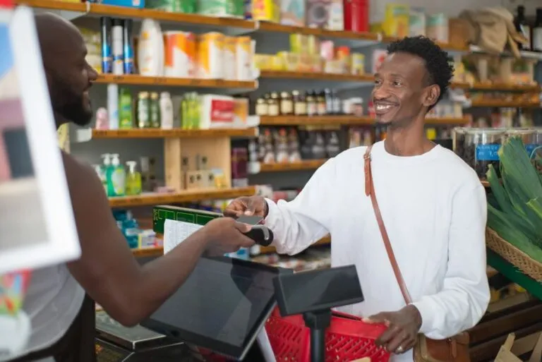 7 Smart Ways Modern POS Systems Stop Internal Retail Theft