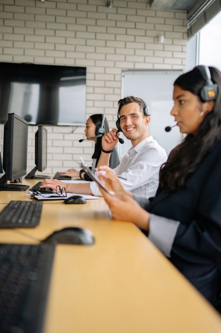 Integrated Help Desk Telephony: 5 Ways to Master Customer Service in 2026